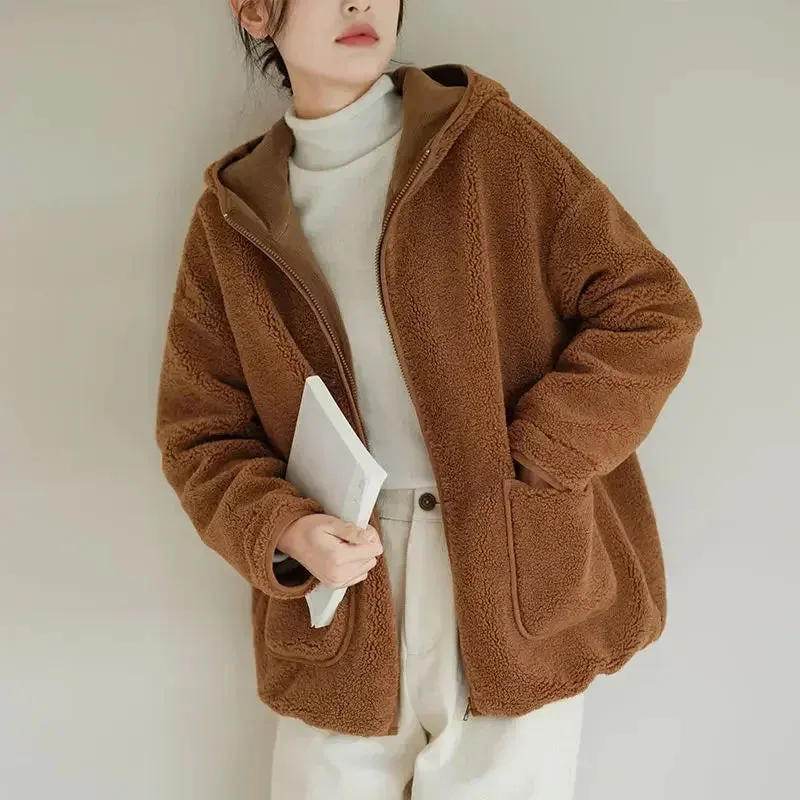 Bonnyshow Thickened Sheepskin Fleece Jacket with Hood, Lambhair Jacket, Women's New Warm Leather Fur Integrated Granular Fleece Coat