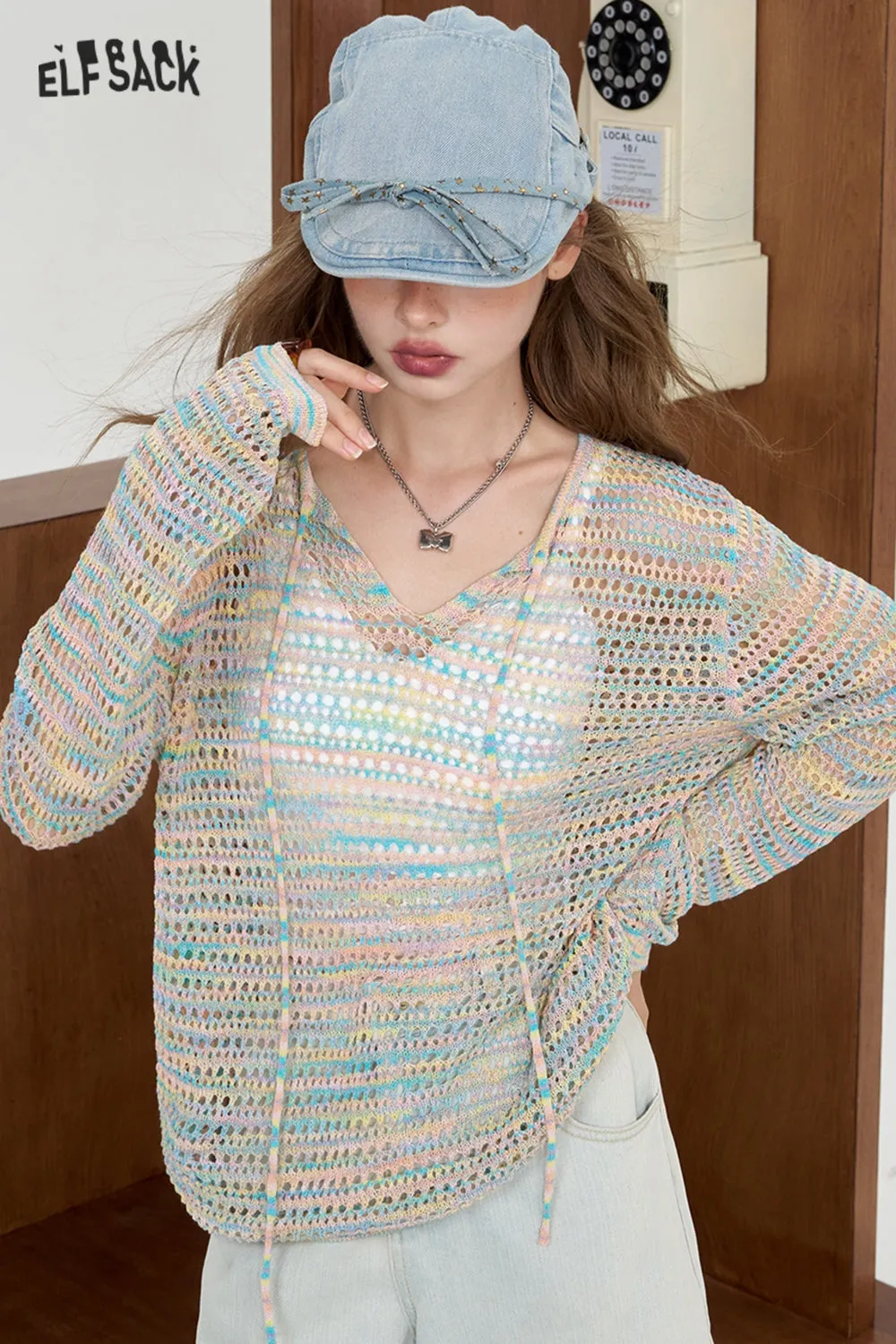 ELFSACK 2024 Summer New Arrivals Pink gradient hollow knitted sweater for women Casual loose and lightweight hoodie