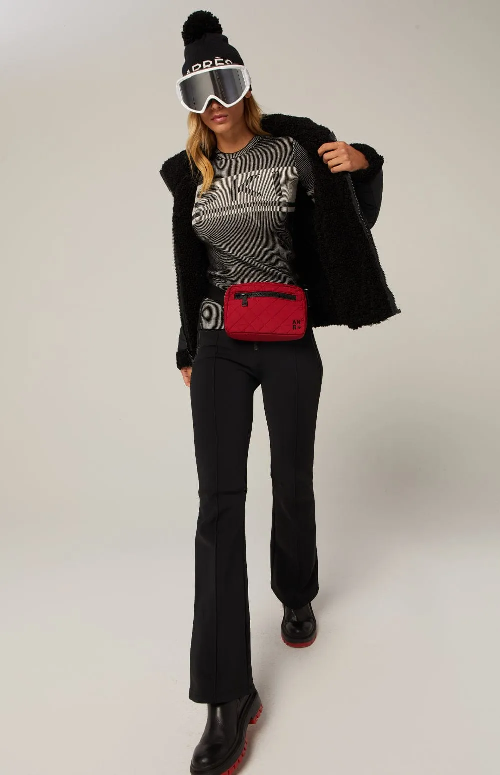 Faye Sweater | Black