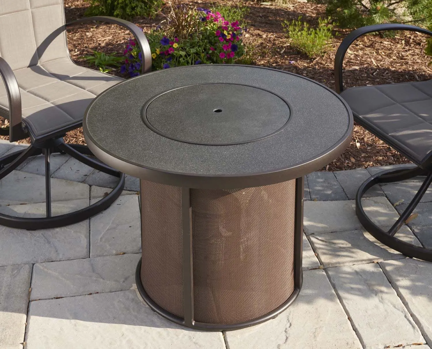 The Outdoor Greatroom Company 32 Inch Stonefire Brown Round Gas Fire Pit Table SF-32-K