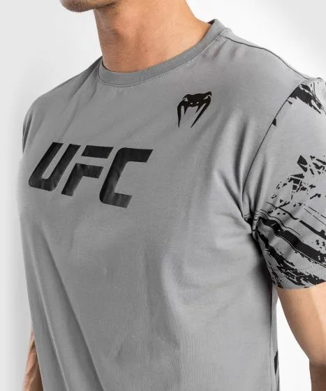UFC Venum Authentic Fight Week Men’s 2.0 Short Sleeve VNMUFC-00109-010 T-Shirt S-XXL Grey